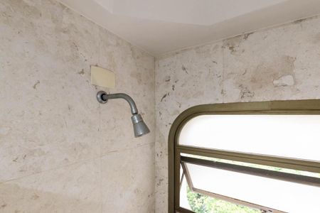 Apartamento à venda com 232m², 3 quartos e 3 vagas Apartamento à venda com 232m², 3 quartos e 3 vagasBanheiro 1 - Suíte