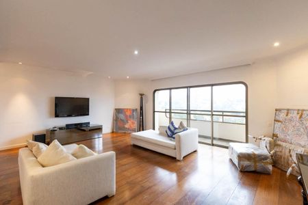 Apartamento à venda com 232m², 3 quartos e 3 vagas Apartamento à venda com 232m², 3 quartos e 3 vagasSala