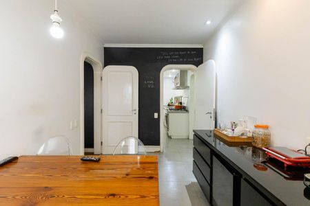 Apartamento à venda com 232m², 3 quartos e 3 vagas Apartamento à venda com 232m², 3 quartos e 3 vagasCopa