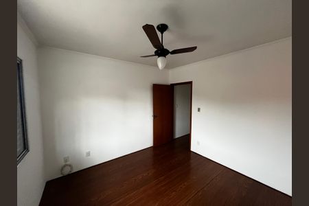 Casa para alugar com 220m², 3 quartos e 4 vagas Casa para alugar com 220m², 3 quartos e 4 vagasQuarto 1