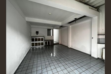 Casa para alugar com 220m², 3 quartos e 4 vagas Casa para alugar com 220m², 3 quartos e 4 vagasÁrea gourmet