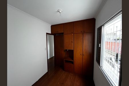 Casa para alugar com 220m², 3 quartos e 4 vagas Casa para alugar com 220m², 3 quartos e 4 vagasQuarto 2
