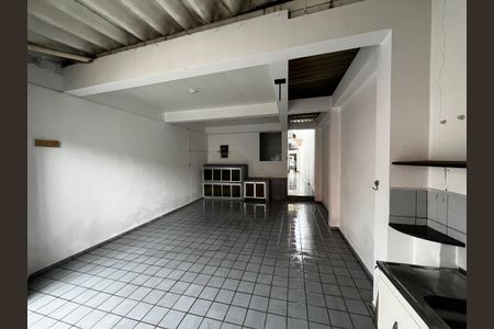 Casa para alugar com 220m², 3 quartos e 4 vagas Casa para alugar com 220m², 3 quartos e 4 vagasÁrea gourmet