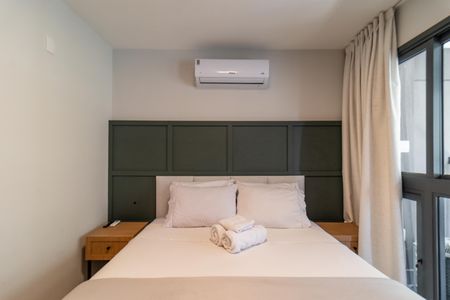 Studio para alugar com 25m², 1 quarto e sem vaga Studio para alugar com 25m², 1 quarto e sem vagaStudio