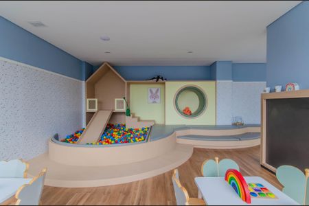 Apartamento para alugar com 37m², 1 quarto e sem vaga Apartamento para alugar com 37m², 1 quarto e sem vagaÁrea comum - Brinquedoteca