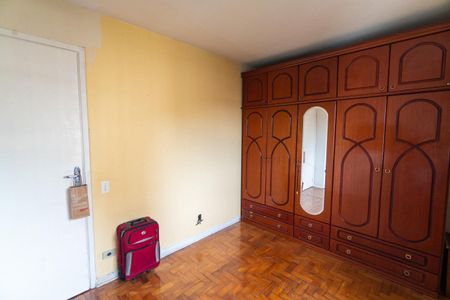 Apartamento à venda com 75m², 3 quartos e 2 vagasQuarto 2