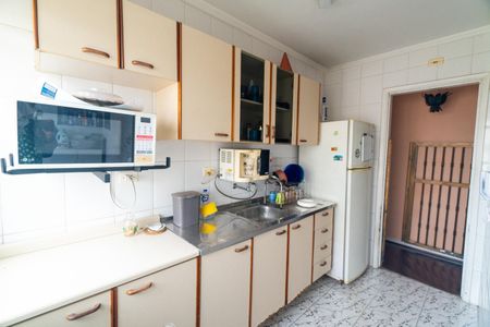 Apartamento à venda com 75m², 3 quartos e 2 vagasCozinha