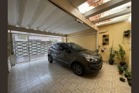 Casa à venda com 165m², 3 quartos e 2 vagas Casa à venda com 165m², 3 quartos e 2 vagasGaragem