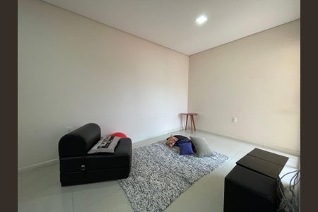 Casa à venda com 165m², 3 quartos e 2 vagas Casa à venda com 165m², 3 quartos e 2 vagasSala 2