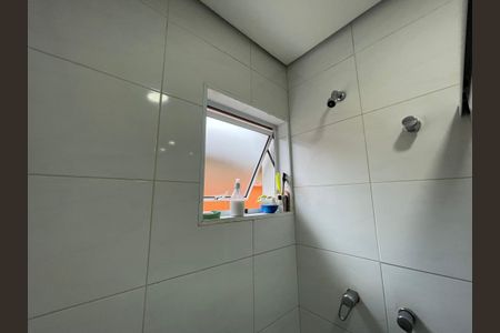 Casa à venda com 165m², 3 quartos e 2 vagas Casa à venda com 165m², 3 quartos e 2 vagasBanheiro do Quarto 3