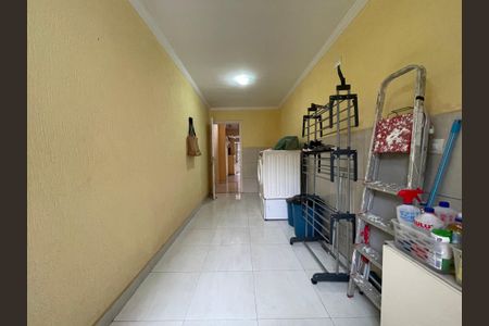 Casa à venda com 165m², 3 quartos e 2 vagas Casa à venda com 165m², 3 quartos e 2 vagasÁrea de Serviço