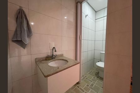 Casa à venda com 165m², 3 quartos e 2 vagas Casa à venda com 165m², 3 quartos e 2 vagasLavabo 2