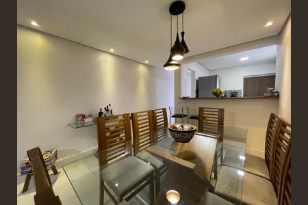 Sala de casa à venda com 3 quartos, 165m² em Jardim das Vertentes, São Paulo