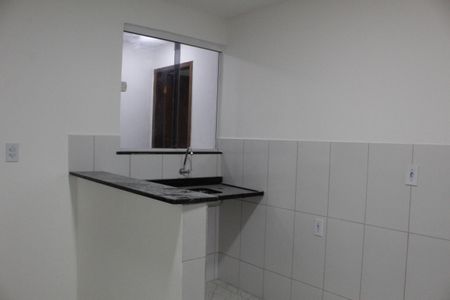 Sala/Cozinha de apartamento para alugar com 1 quarto, 40m² em Tanque, Rio de Janeiro