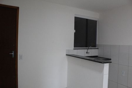 Sala/Cozinha de apartamento para alugar com 1 quarto, 45m² em Tanque, Rio de Janeiro