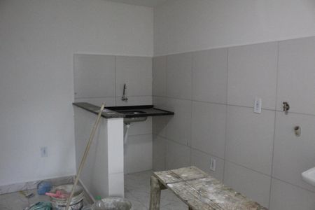Sala/Cozinha de apartamento para alugar com 1 quarto, 45m² em Tanque, Rio de Janeiro