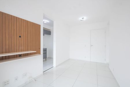 Apartamento para alugar com 47m², 2 quartos e 1 vaga Apartamento para alugar com 47m², 2 quartos e 1 vagaSala