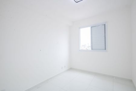 Quarto 2 de apartamento para alugar com 2 quartos, 47m² em Novo Osasco, Osasco