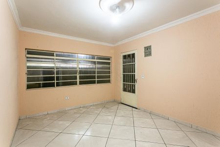 Sala 1 de casa para alugar com 2 quartos, 120m² em Vila Araguaia, São Paulo