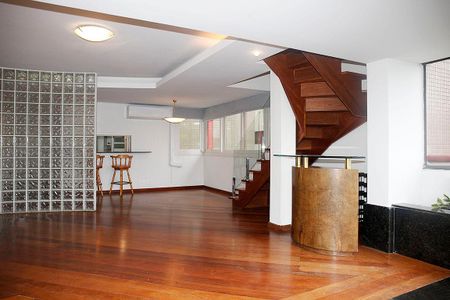 Apartamento para alugar com 300m², 4 quartos e 3 vagasSala 1