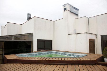 Apartamento para alugar com 300m², 4 quartos e 3 vagasCobertura