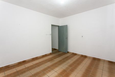 Quarto de casa para alugar com 1 quarto, 160m² em Vila Araguaia, São Paulo