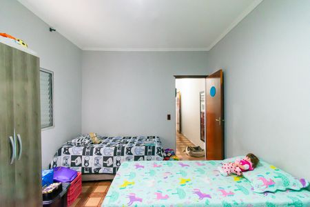 Casa à venda com 125m², 2 quartos e 2 vagas Casa à venda com 125m², 2 quartos e 2 vagasSuíte