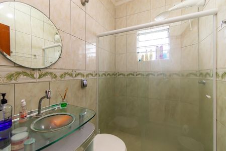 Casa à venda com 125m², 2 quartos e 2 vagas Casa à venda com 125m², 2 quartos e 2 vagasBanheiro 2