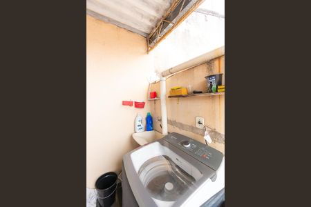 Casa à venda com 125m², 2 quartos e 2 vagas Casa à venda com 125m², 2 quartos e 2 vagasÁrea de Serviço