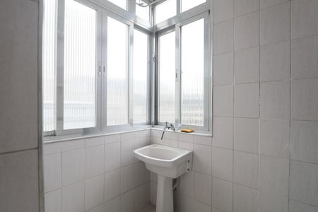 Apartamento para alugar com 70m², 2 quartos e 1 vagaÁrea de Serviço