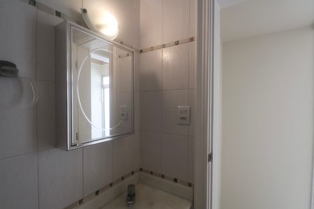Apartamento para alugar com 70m², 2 quartos e 1 vaga Apartamento para alugar com 70m², 2 quartos e 1 vagaBanheiro Social