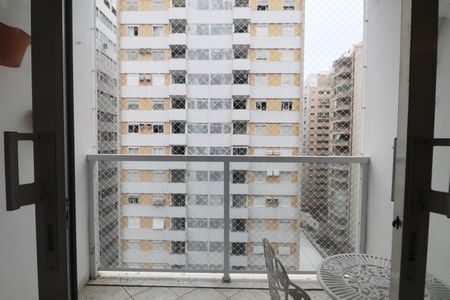 Varanda da Sala de apartamento para alugar com 2 quartos, 70m² em Centro, Guarujá