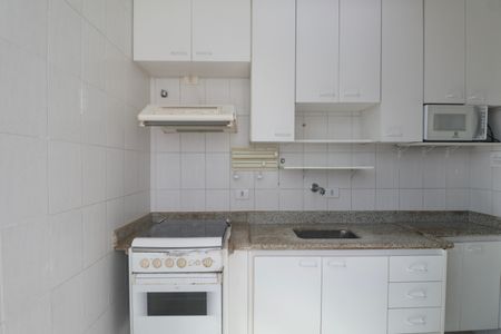 Apartamento para alugar com 70m², 2 quartos e 1 vaga Apartamento para alugar com 70m², 2 quartos e 1 vagaCozinha