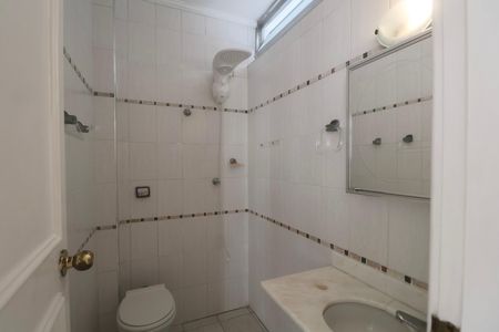 Apartamento para alugar com 70m², 2 quartos e 1 vaga Apartamento para alugar com 70m², 2 quartos e 1 vagaBanheiro Social