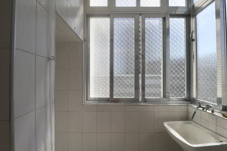 Apartamento para alugar com 70m², 2 quartos e 1 vaga Apartamento para alugar com 70m², 2 quartos e 1 vagaÁrea de Serviço