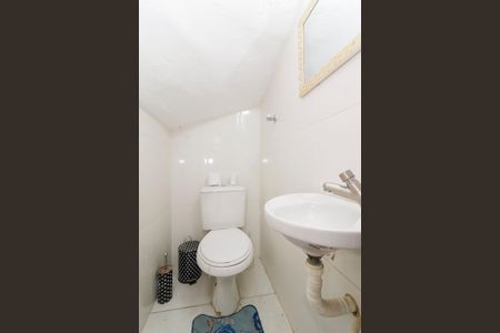 Casa de condomínio à venda com 70m², 2 quartos e 1 vagaLavabo