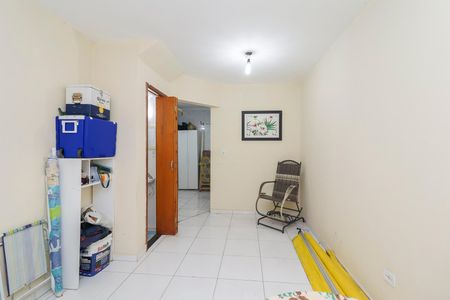 Casa de condomínio à venda com 70m², 2 quartos e 1 vagaSala