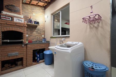 Casa de condomínio para alugar com 64m², 2 quartos e 2 vagasCozinha e Área de Serviço