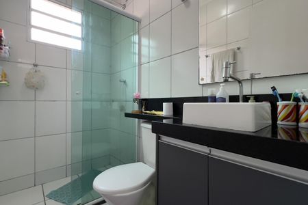 Casa de condomínio para alugar com 64m², 2 quartos e 2 vagasBanheiro Social