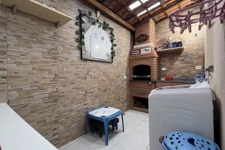 Casa de condomínio para alugar com 64m², 2 quartos e 2 vagasCozinha e Área de Serviço