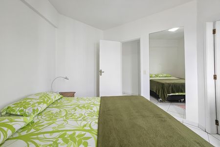 Apartamento para alugar com 76m², 2 quartos e 1 vagaSuíte