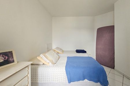 Apartamento para alugar com 76m², 2 quartos e 1 vagaQuarto