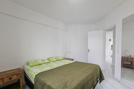 Apartamento para alugar com 76m², 2 quartos e 1 vagaSuíte