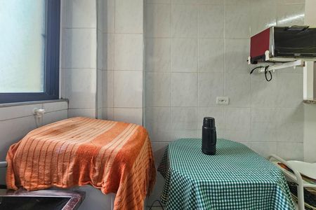 Apartamento para alugar com 76m², 2 quartos e 1 vagaÁrea de Serviço