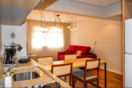 Apartamento à venda com 76m², 2 quartos e 1 vaga Apartamento à venda com 76m², 2 quartos e 1 vagaCozinha