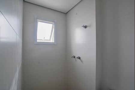 Apartamento à venda com 69m², 2 quartos e 2 vagasBanheiro da Suíte