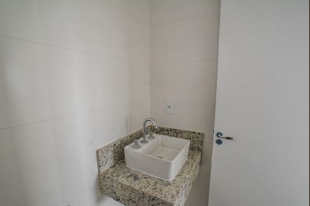 Apartamento à venda com 69m², 2 quartos e 2 vagasBanheiro Social