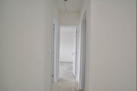 Corredor de apartamento à venda com 2 quartos, 69m² em Parque das Nações, Santo André