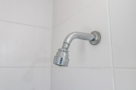 Apartamento para alugar com 60m², 2 quartos e 1 vaga Apartamento para alugar com 60m², 2 quartos e 1 vagaBanheiro da Suíte