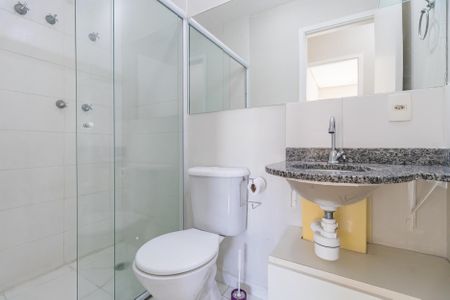 Apartamento para alugar com 60m², 2 quartos e 1 vaga Apartamento para alugar com 60m², 2 quartos e 1 vagaBanheiro Social